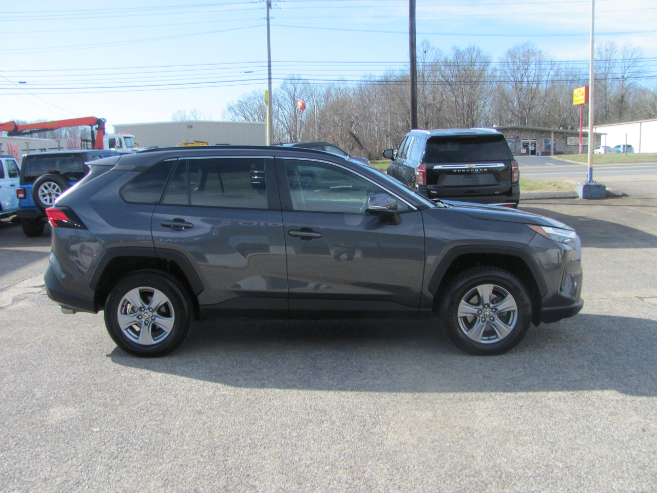 Toyota RAV4 XLE AWD 2024