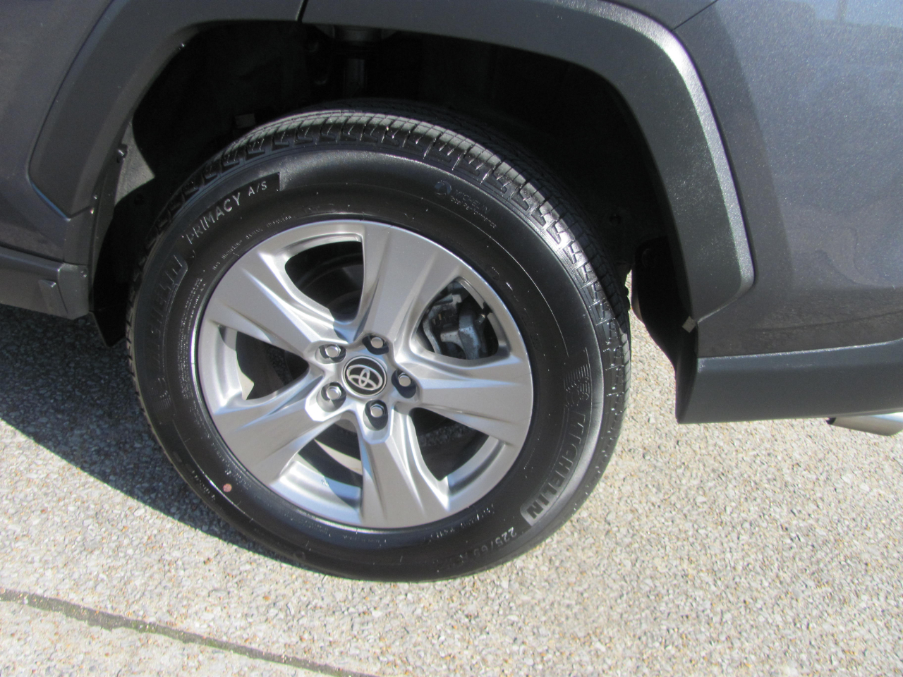 Toyota RAV4 XLE AWD 2024