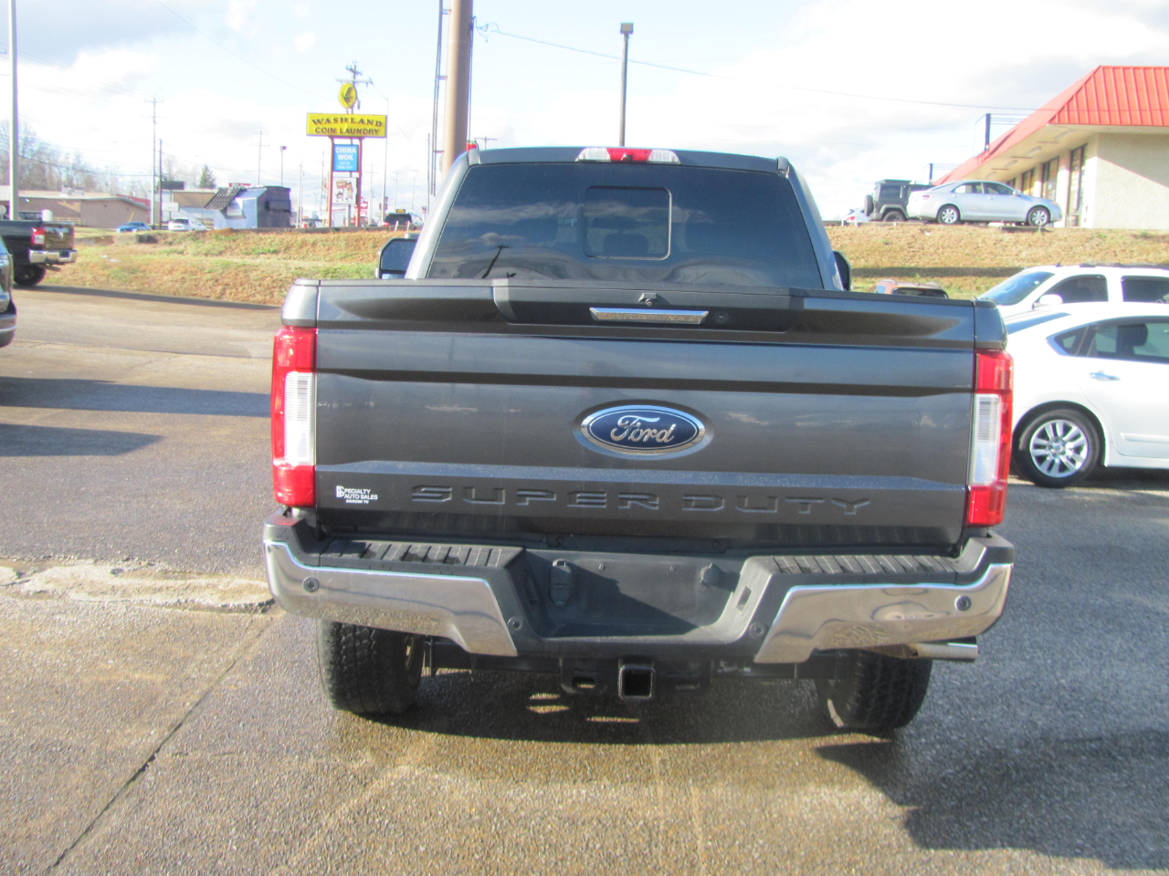 Ford F-250 SD Lariat Crew Cab Short Bed 4WD 2017