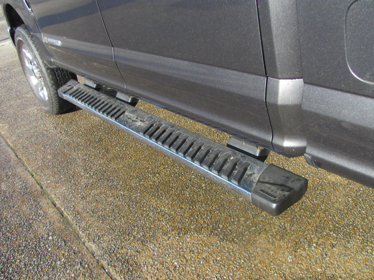 Ford F-250 SD Lariat Crew Cab Short Bed 4WD 2017