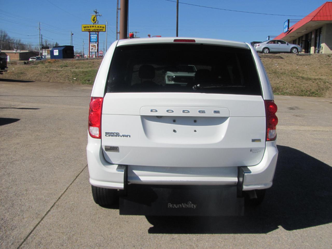 Dodge Grand Caravan SE 2019