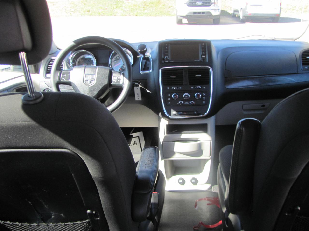 Dodge Grand Caravan SE 2019