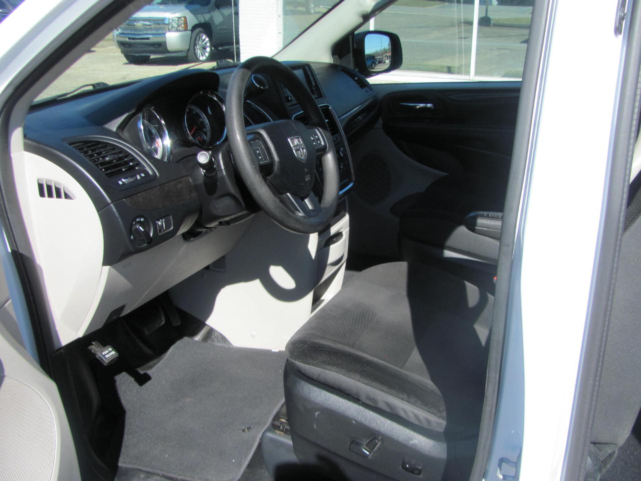 Dodge Grand Caravan SE 2019