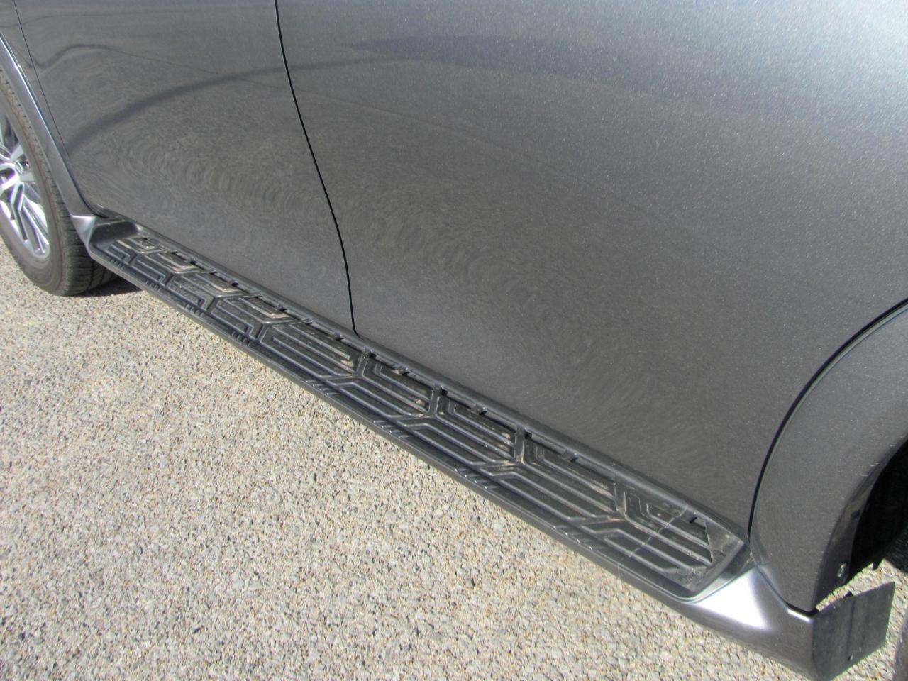 Nissan Armada SL 2WD 2024