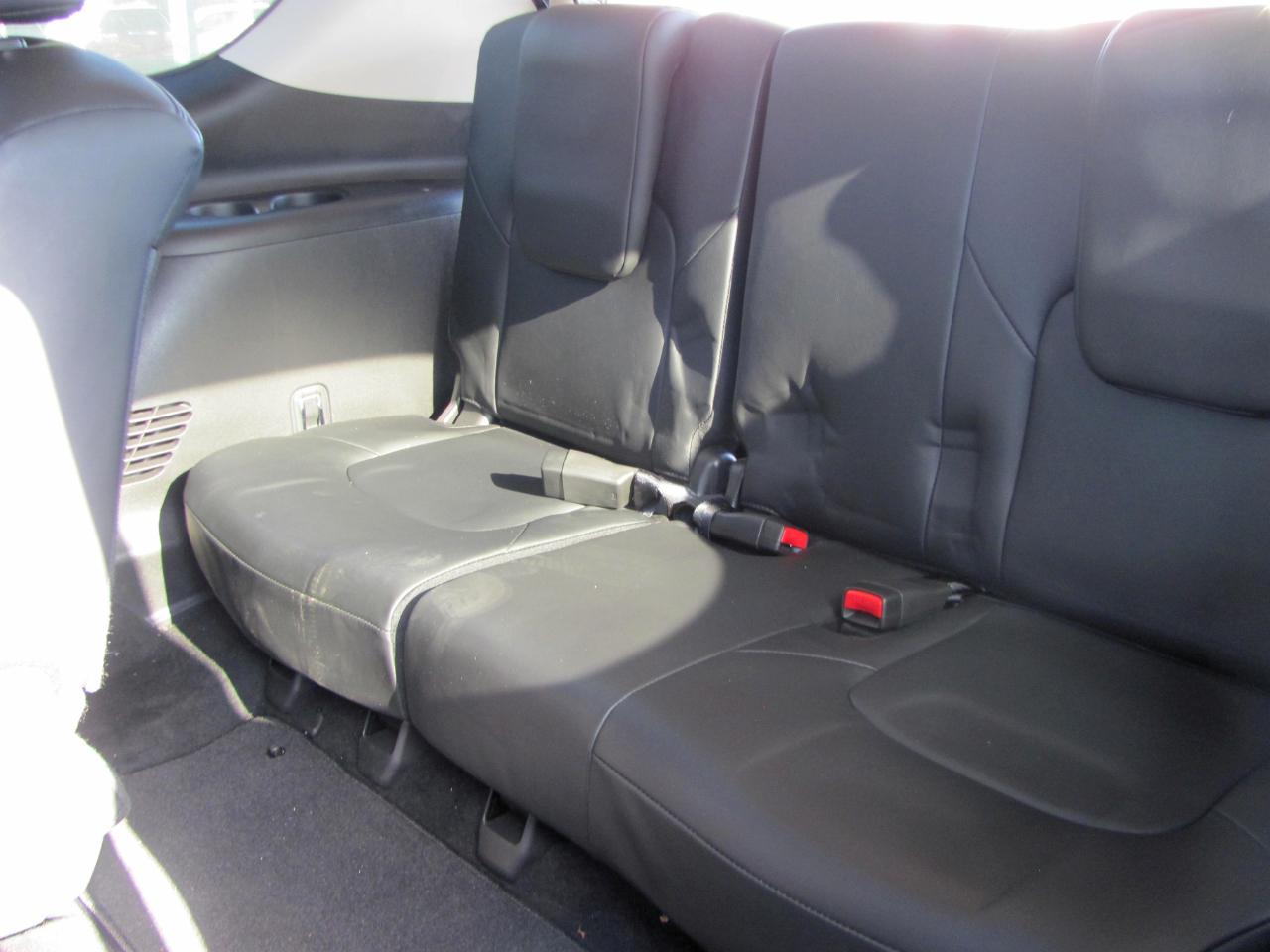 Nissan Armada SL 2WD 2024