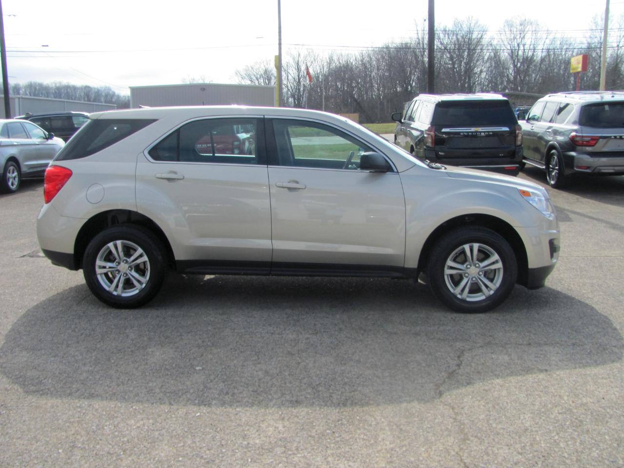 Chevrolet Equinox LS 2WD 2014