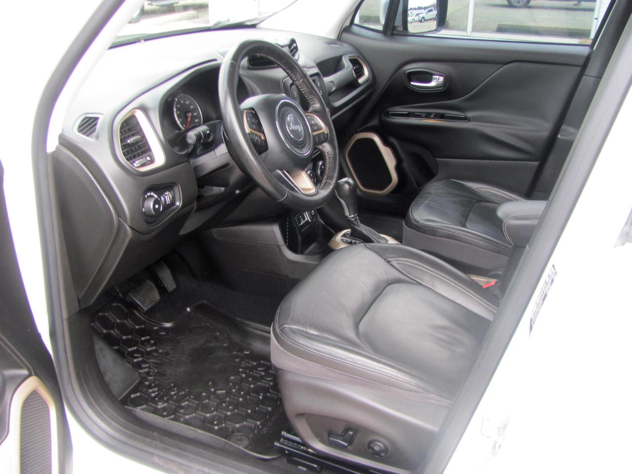 Jeep Renegade Limited FWD 2016