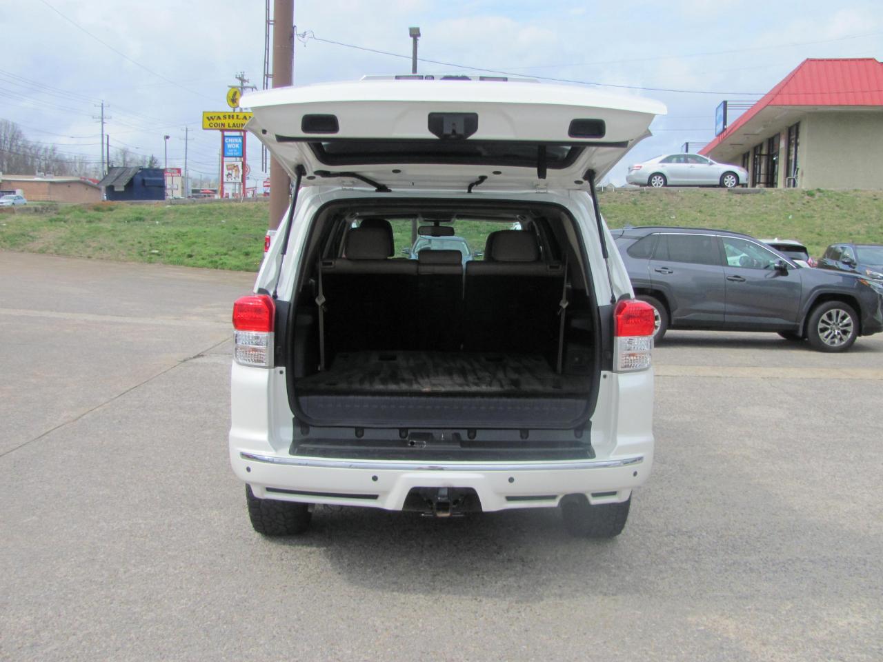 Toyota 4Runner SR5 4WD 2013