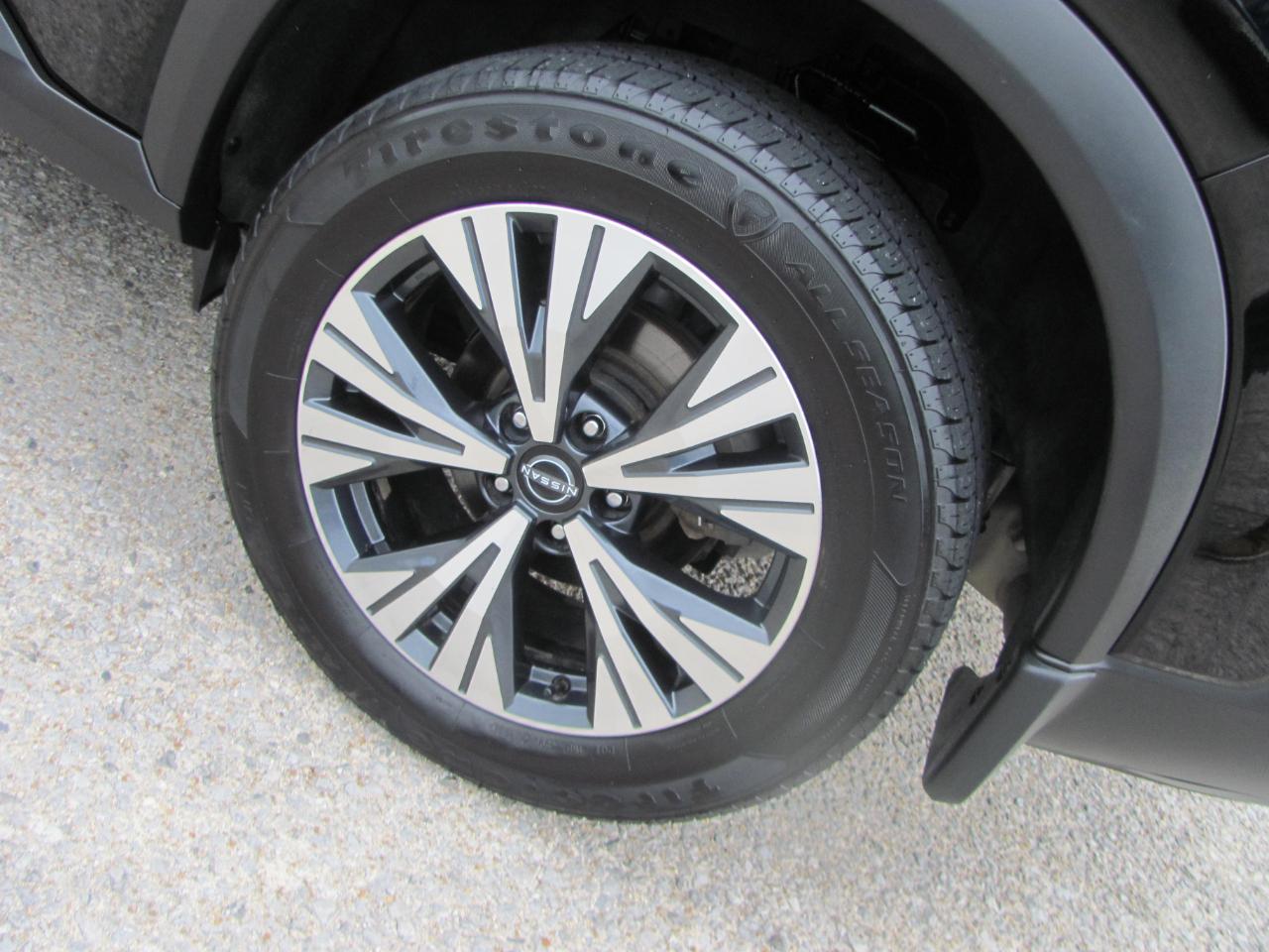 Nissan Rogue SV AWD 2023