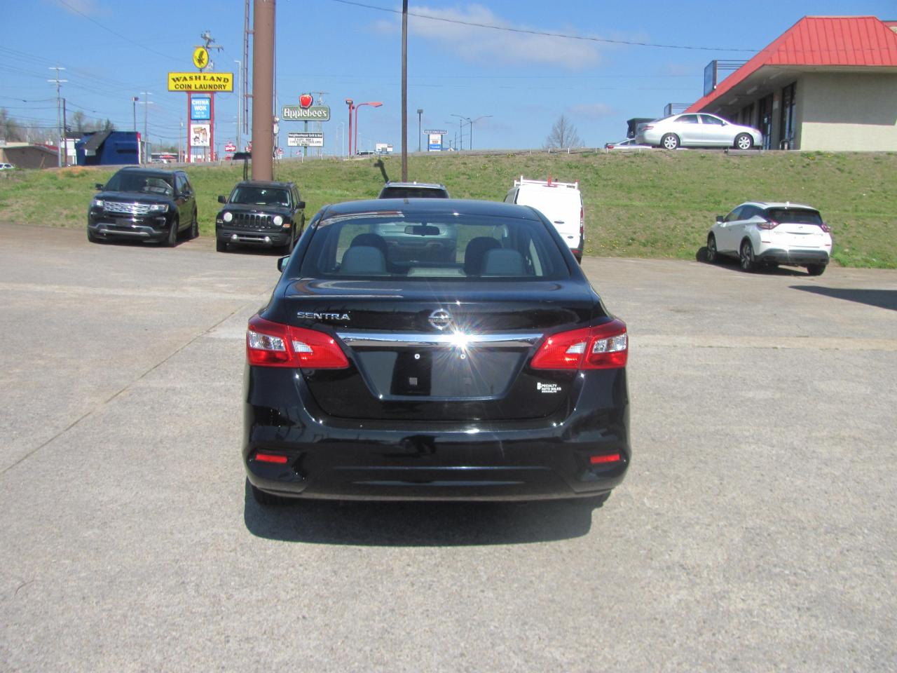 Nissan Sentra S CVT 2019