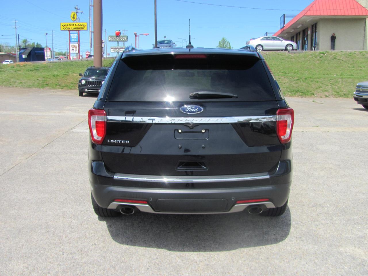 Ford Explorer Limited FWD 2019