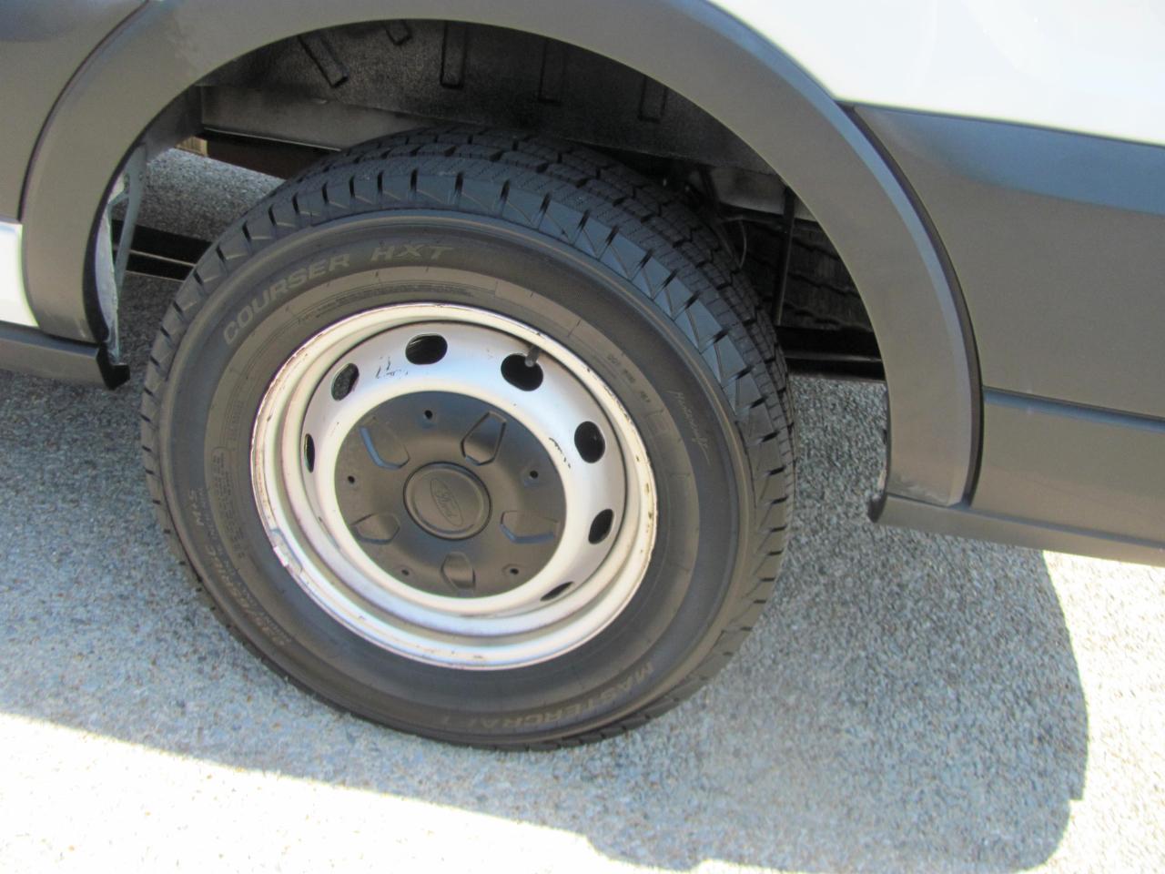 Ford Transit 350 Wagon Low Roof XL 60/40 Pass. 148-in. WB 2020