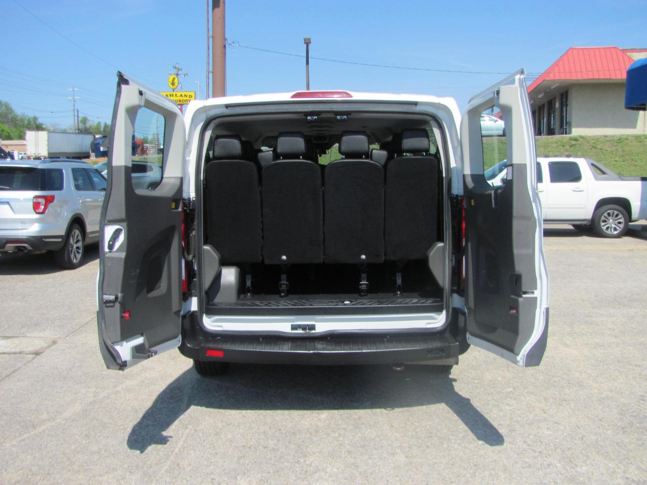 Ford Transit 350 Wagon Low Roof XL 60/40 Pass. 148-in. WB 2020