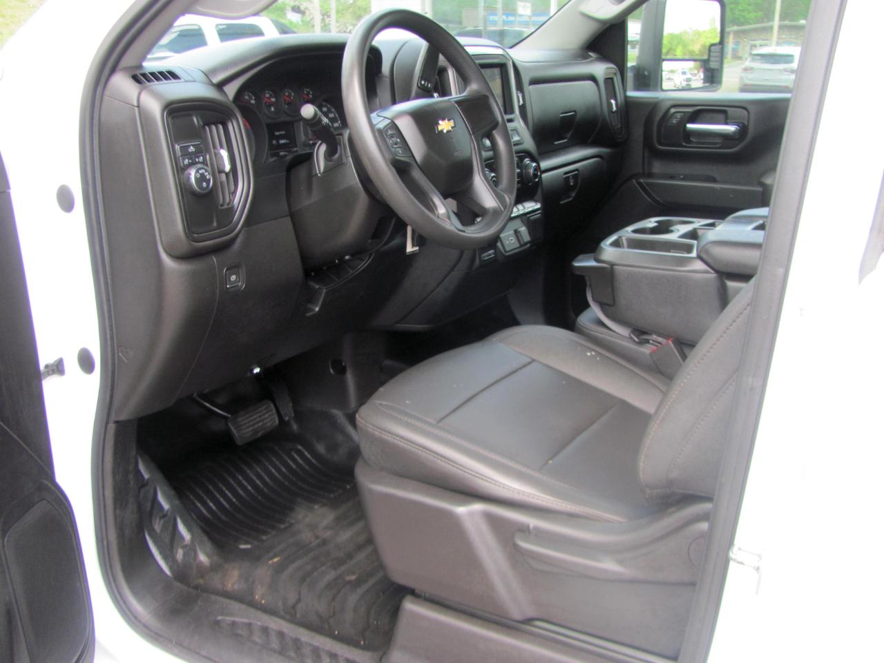 Chevrolet Silverado 2500HD Work Truck Double Cab Short Box 2WD 2022