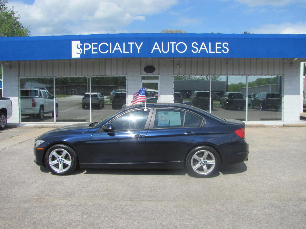 2014 BMW 3-Series 320i Sedan