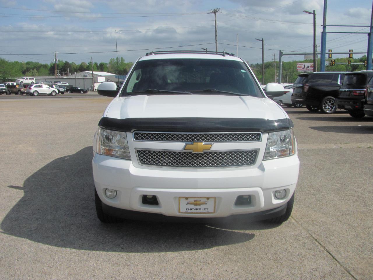 Chevrolet Avalanche LT 4WD 2012