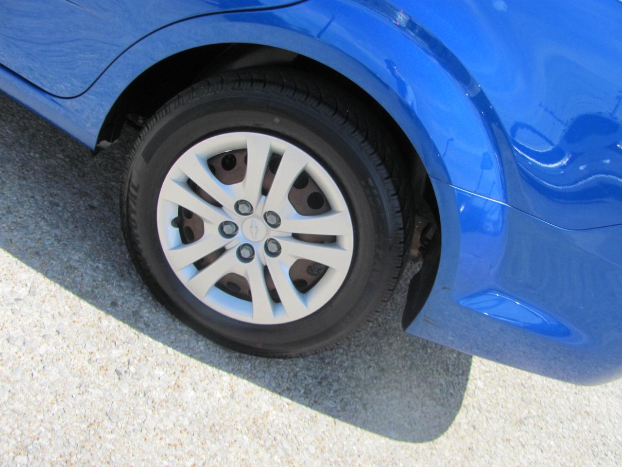 Chevrolet Sonic LS Auto Sedan 2020