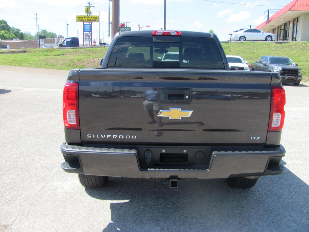 Chevrolet Silverado 1500 LTZ Crew Cab 4WD 2016