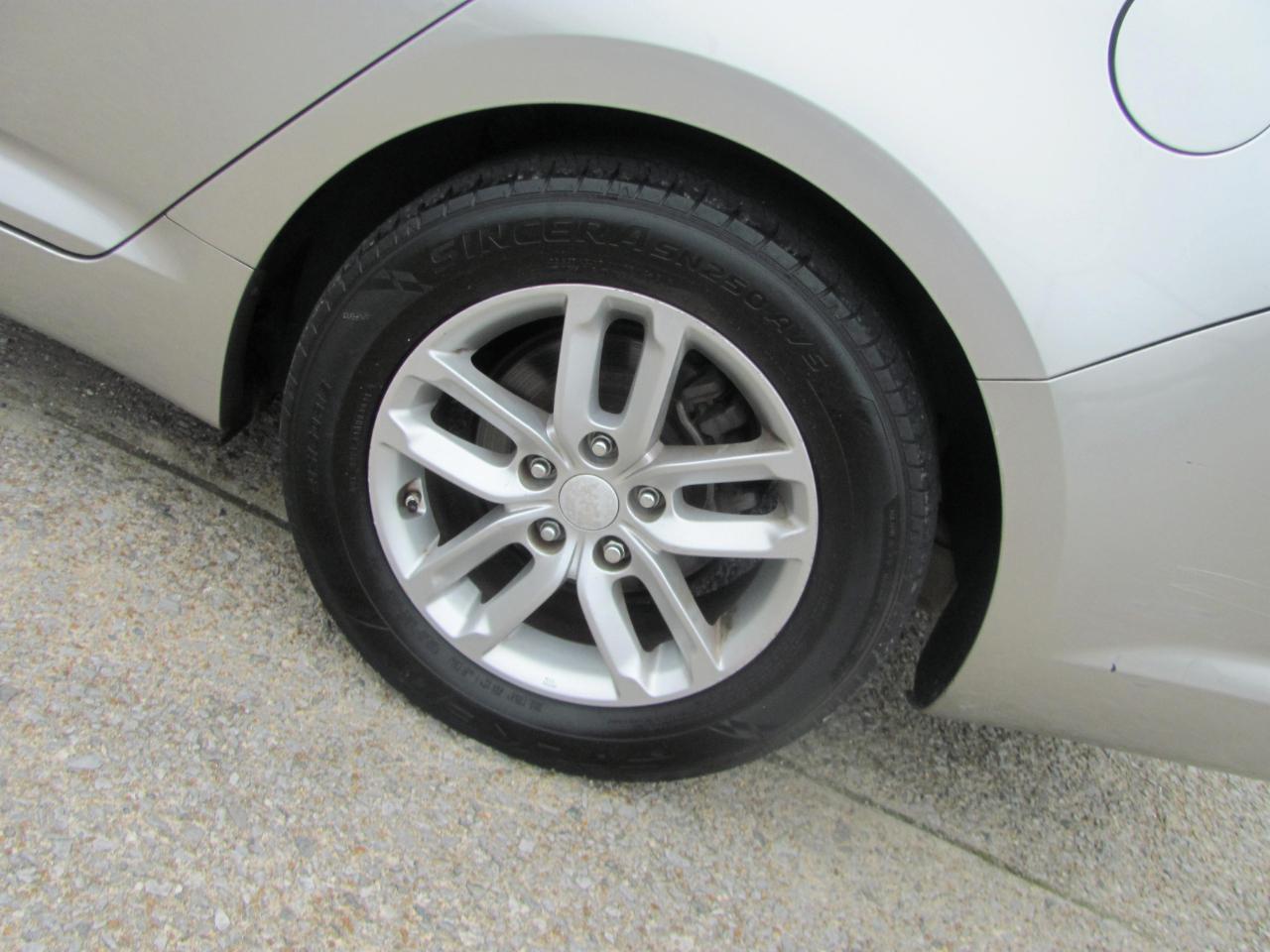 Kia Optima LX MT 2013