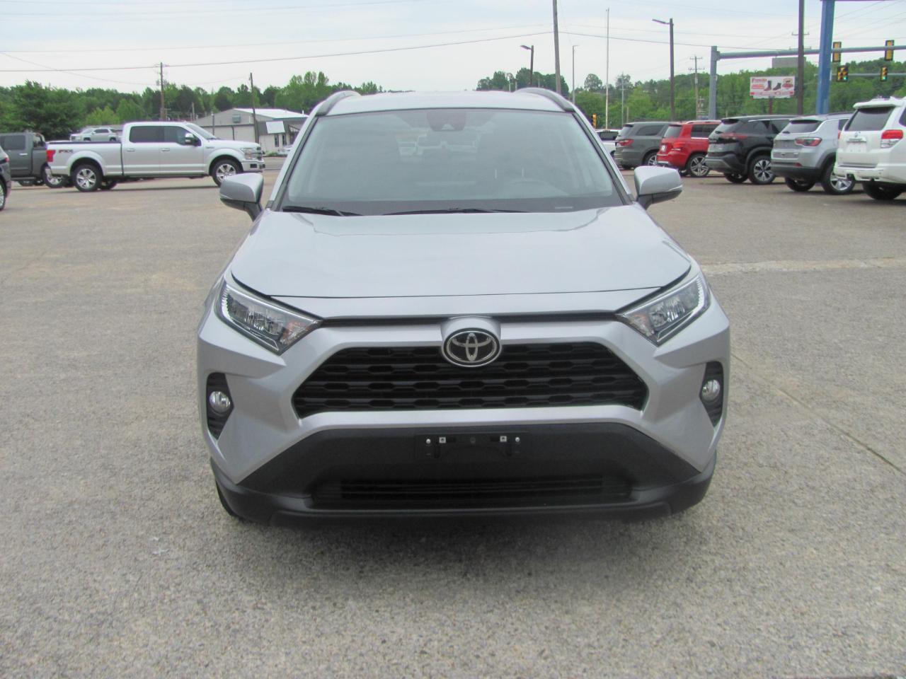 Toyota RAV4 XLE FWD 2018