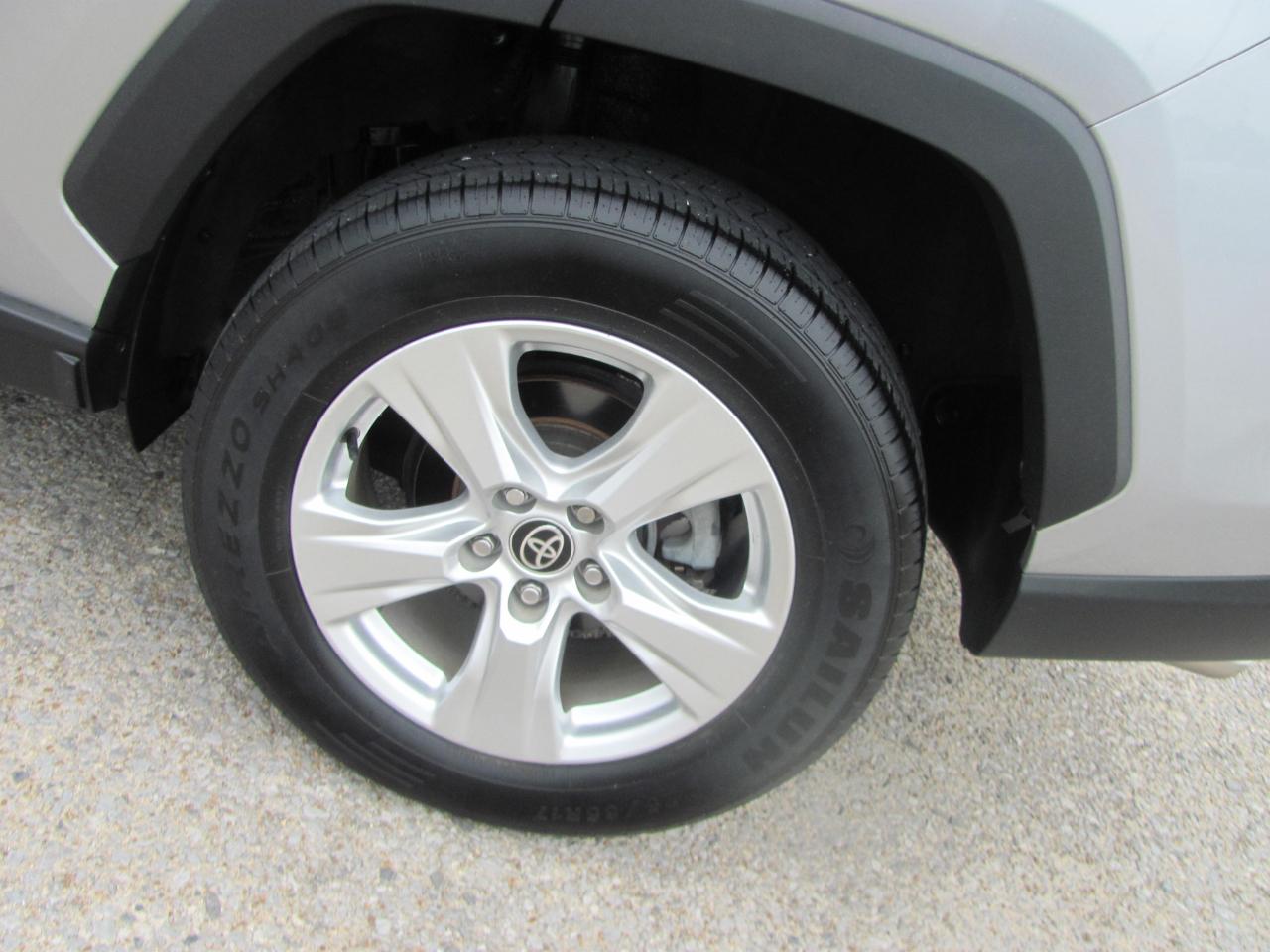 Toyota RAV4 XLE FWD 2018