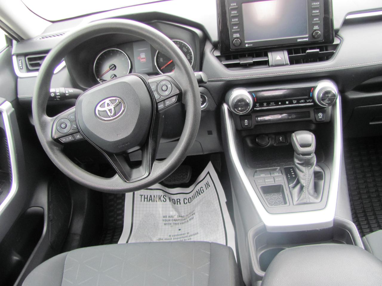Toyota RAV4 XLE FWD 2018