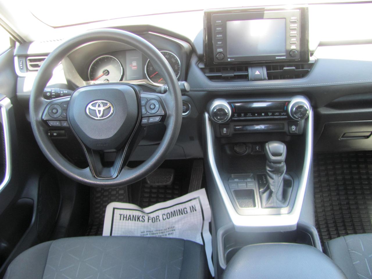Toyota RAV4 XLE 2021