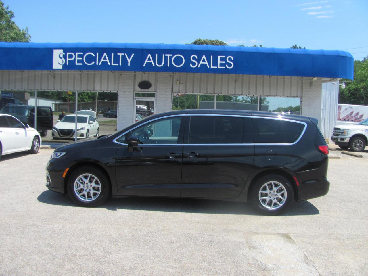2023 Chrysler Pacifica Touring L