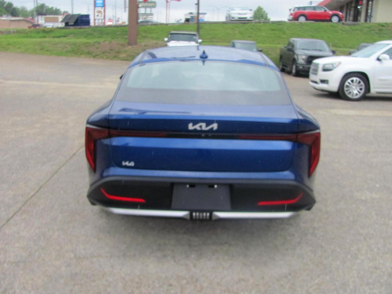 Kia K4 LX 2025