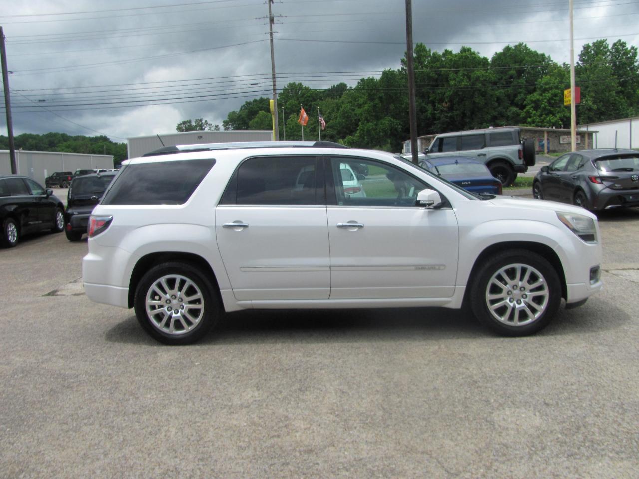 GMC Acadia Denali FWD 2016