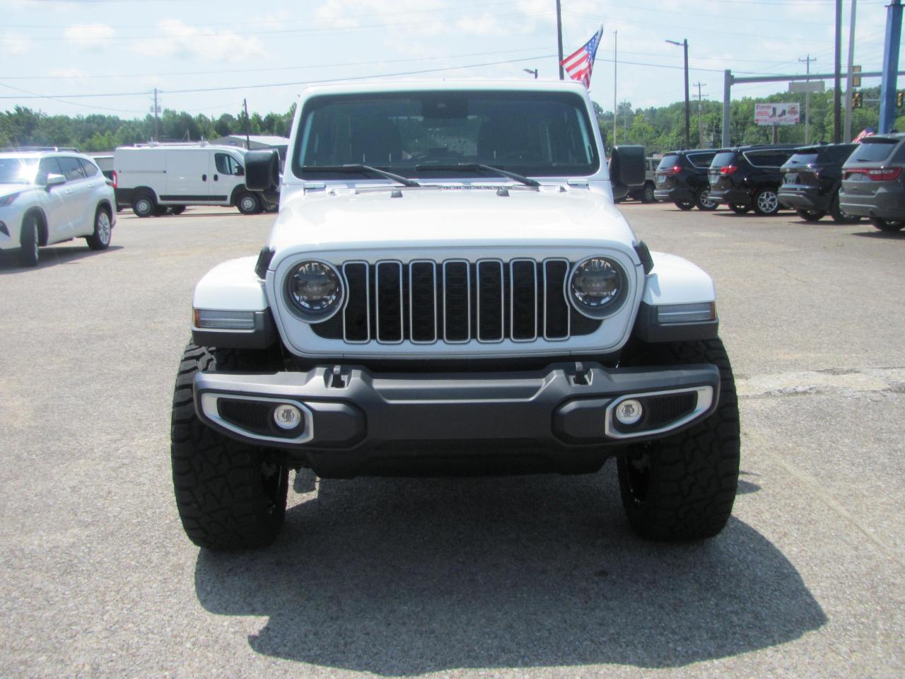 Jeep Wrangler Sahara 2025