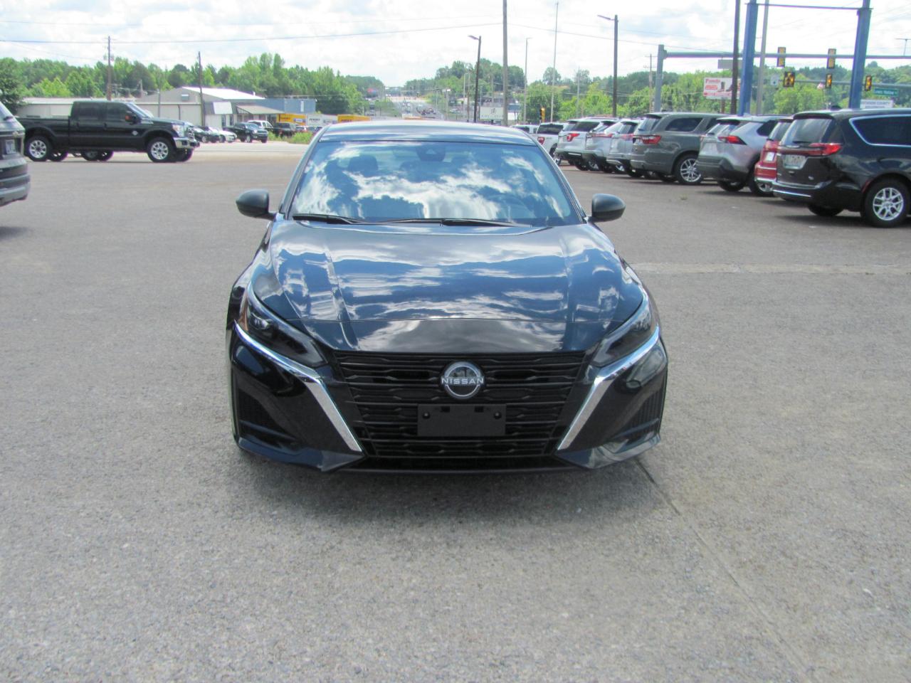 Nissan Altima 2.5 SV 2025