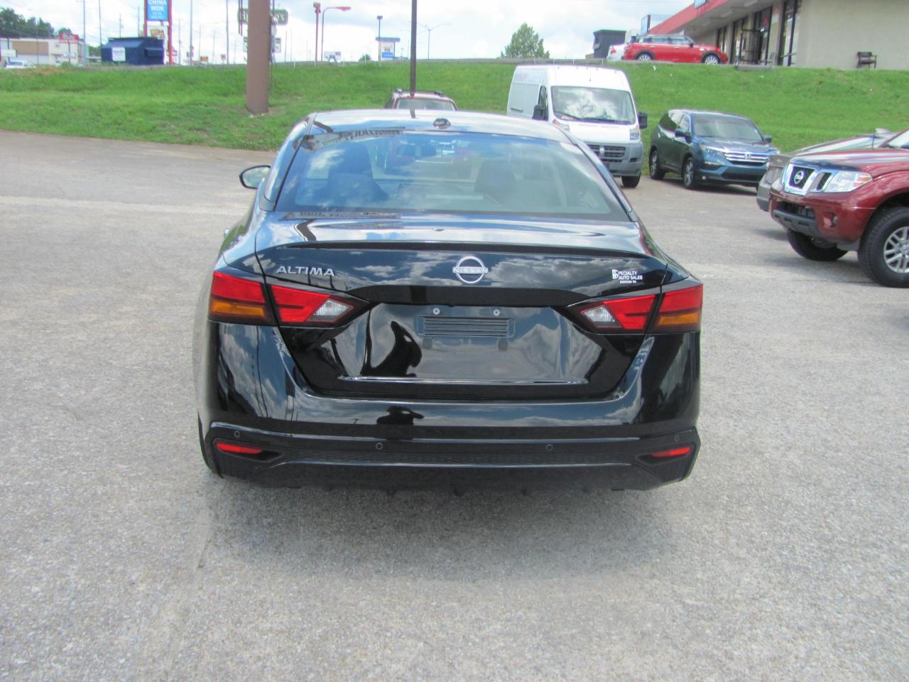 Nissan Altima 2.5 SV 2025