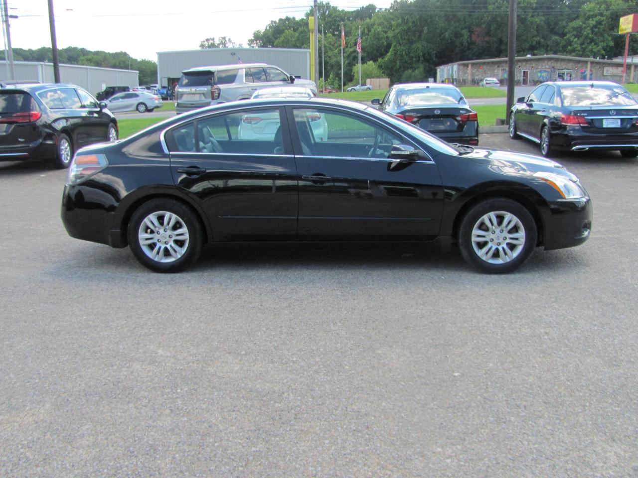 Nissan Altima 2.5 S 2011