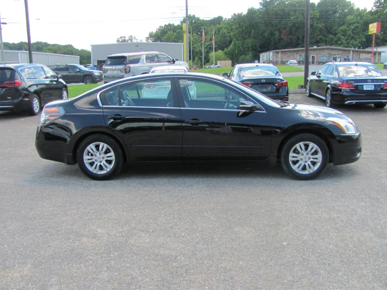 Nissan Altima 2.5 S 2011