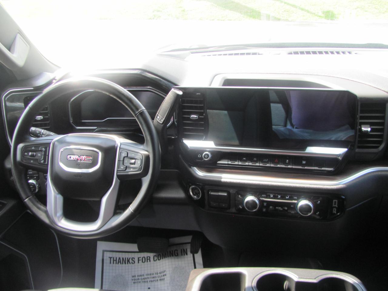 GMC Sierra 1500 SLT Crew Cab 4WD 2025