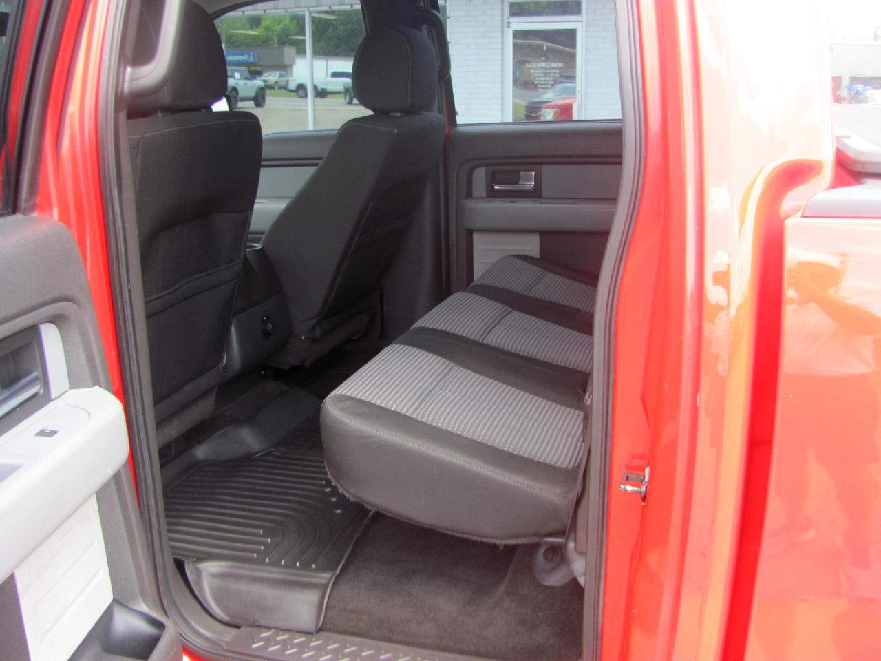 Ford F-150 STX 4WD SuperCrew 5.5' Box 2014