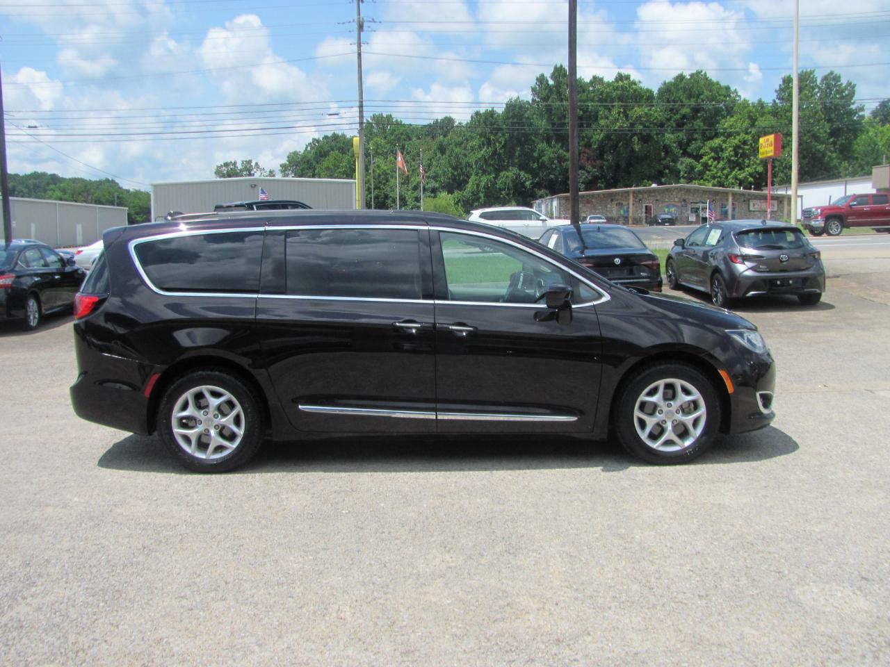 Chrysler Pacifica Touring Plus 2017
