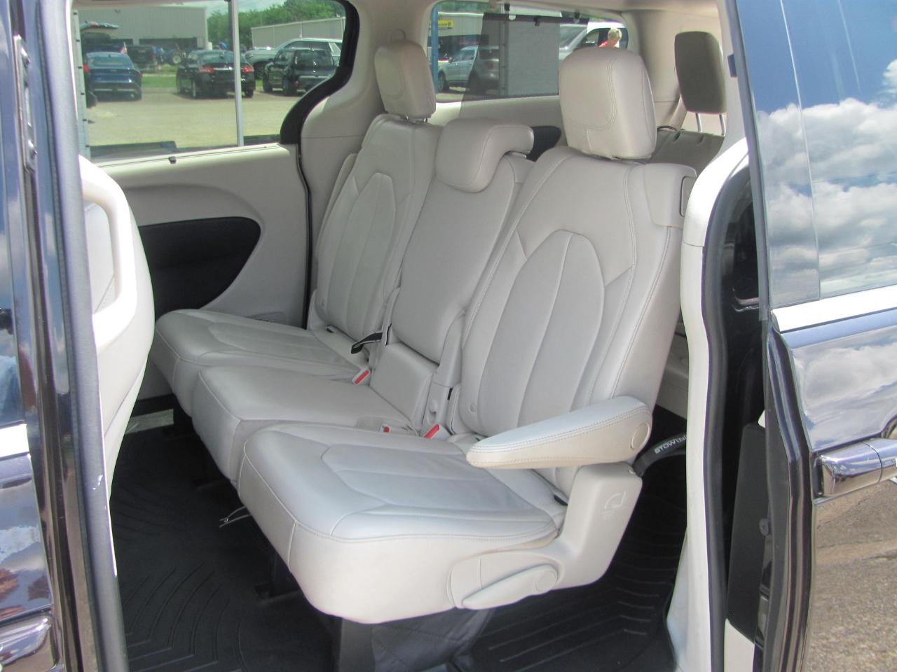 Chrysler Pacifica Touring Plus 2017