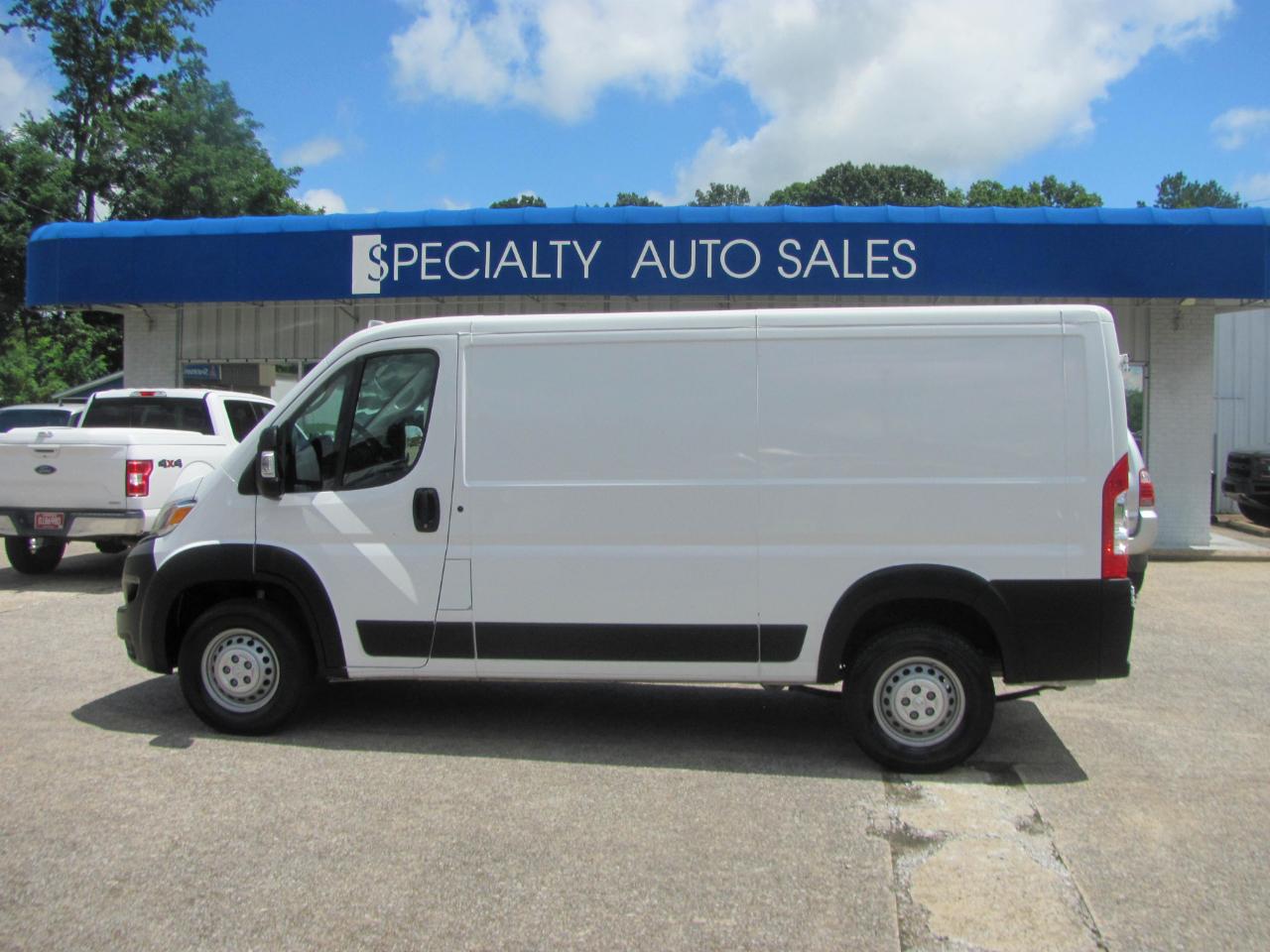 2025 RAM Promaster 2500 Low Roof