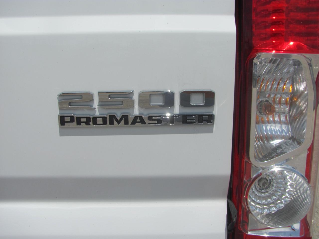 RAM Promaster 2500 Low Roof 2025