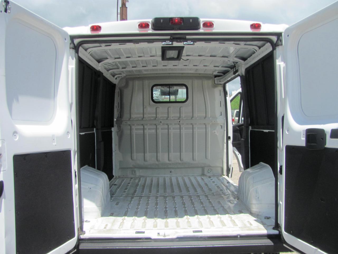 RAM Promaster 2500 Low Roof 2025