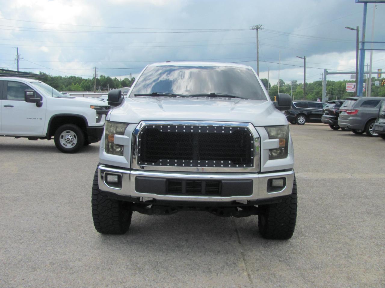 Ford F-150 XLT SuperCab Short Bed 4WD 2017