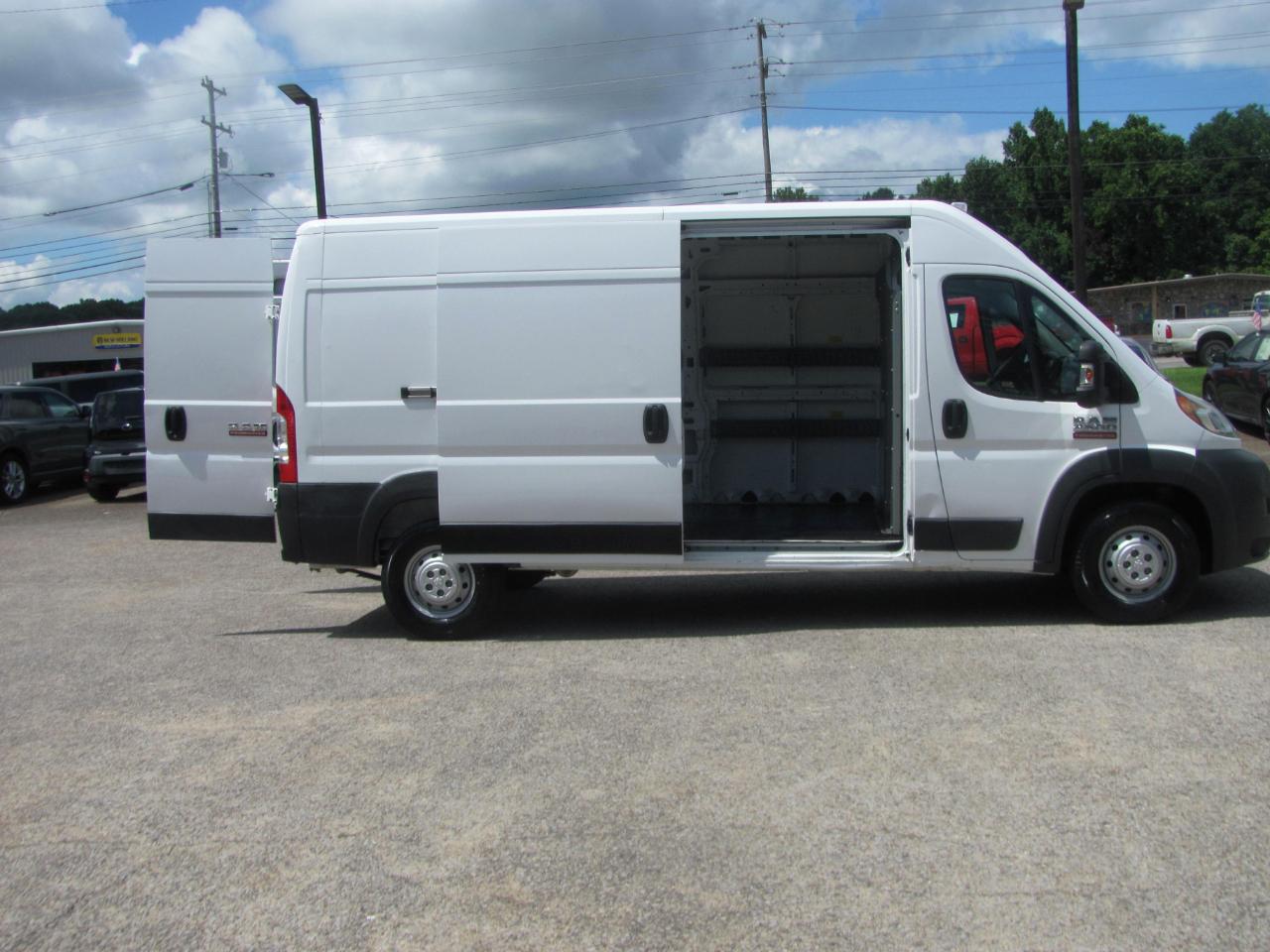 RAM Promaster 2500 High Roof Tradesman 159-in. WB 2017