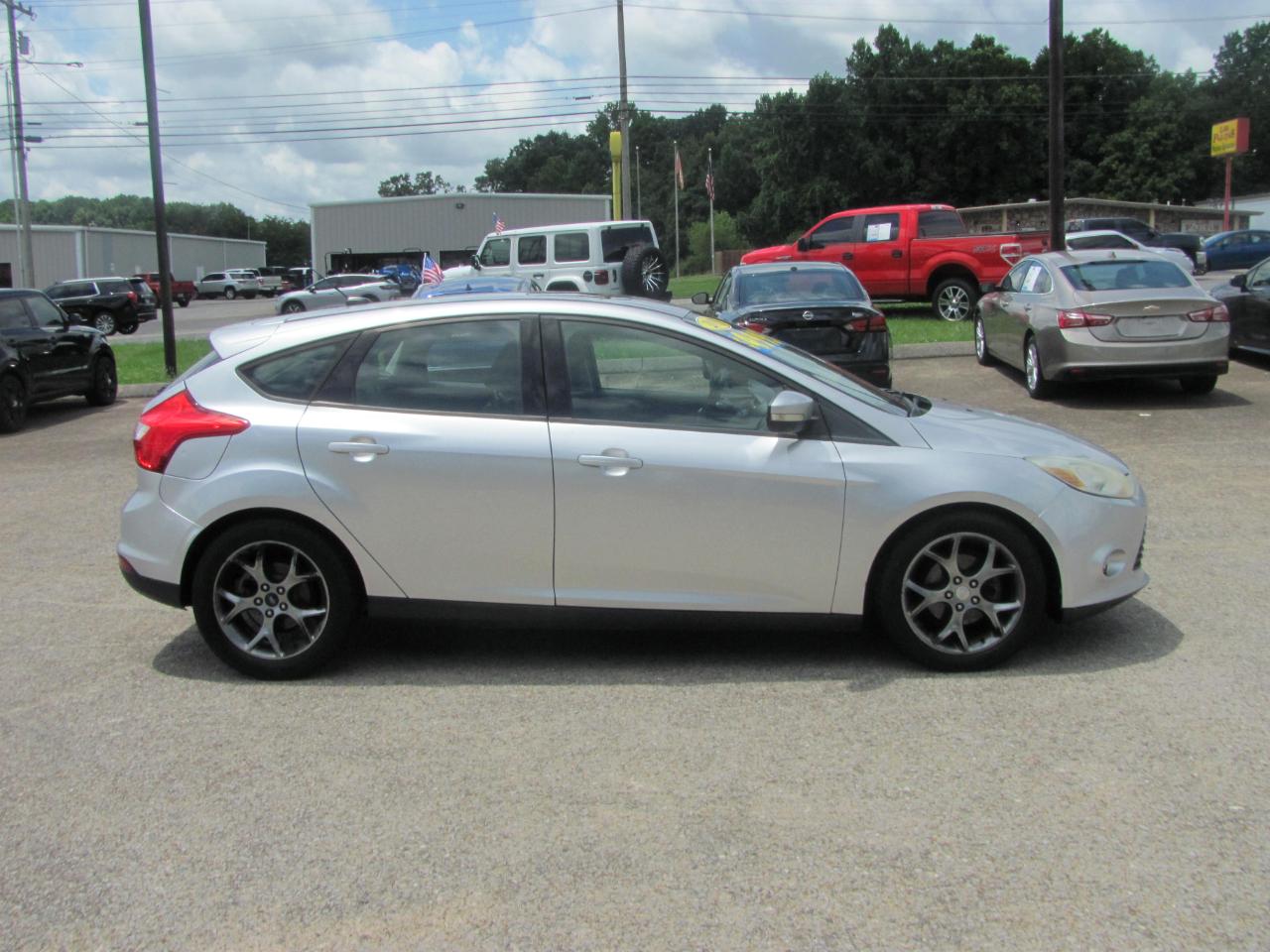 Ford Focus SE Hatch 2013