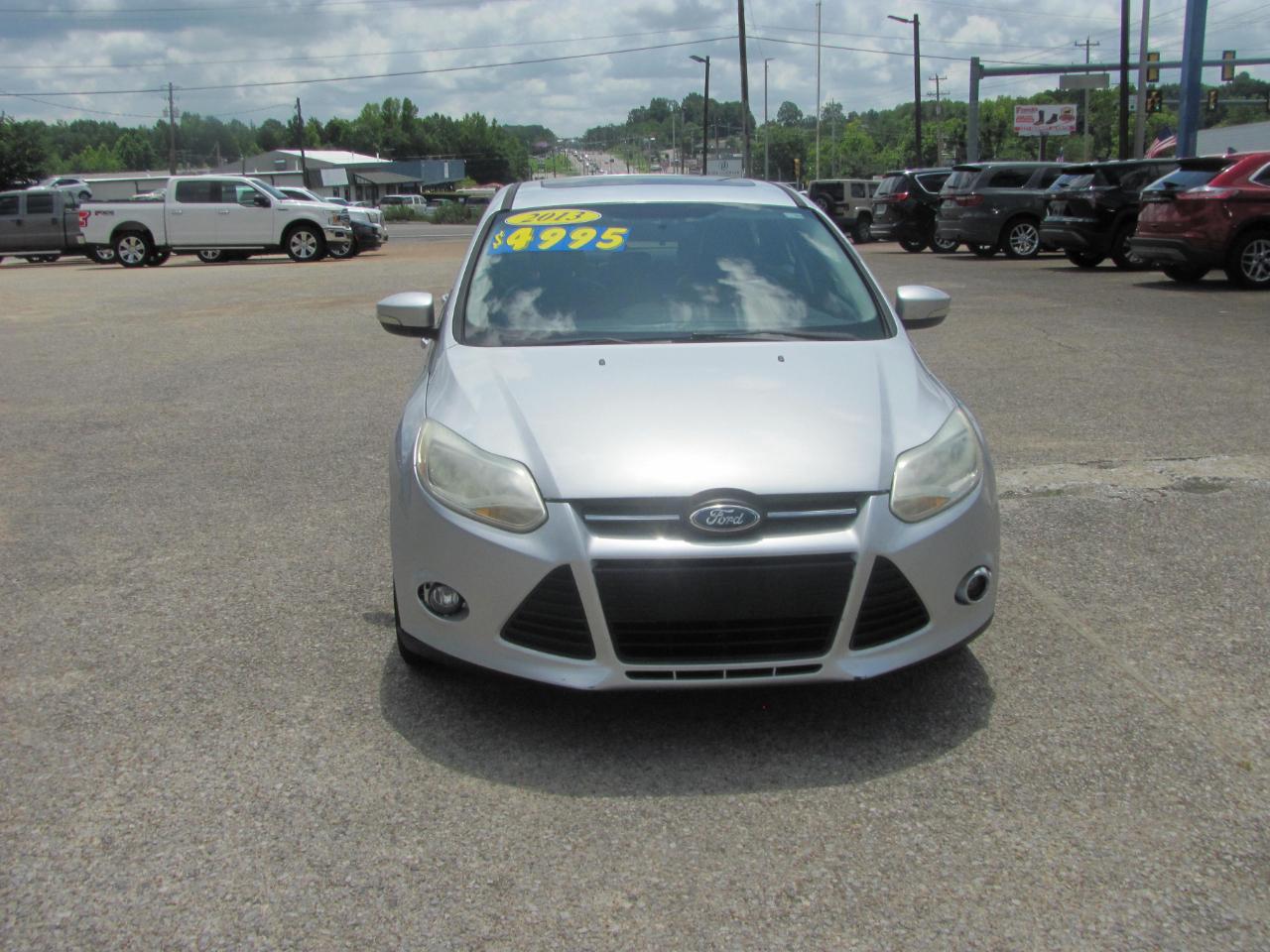 Ford Focus SE Hatch 2013