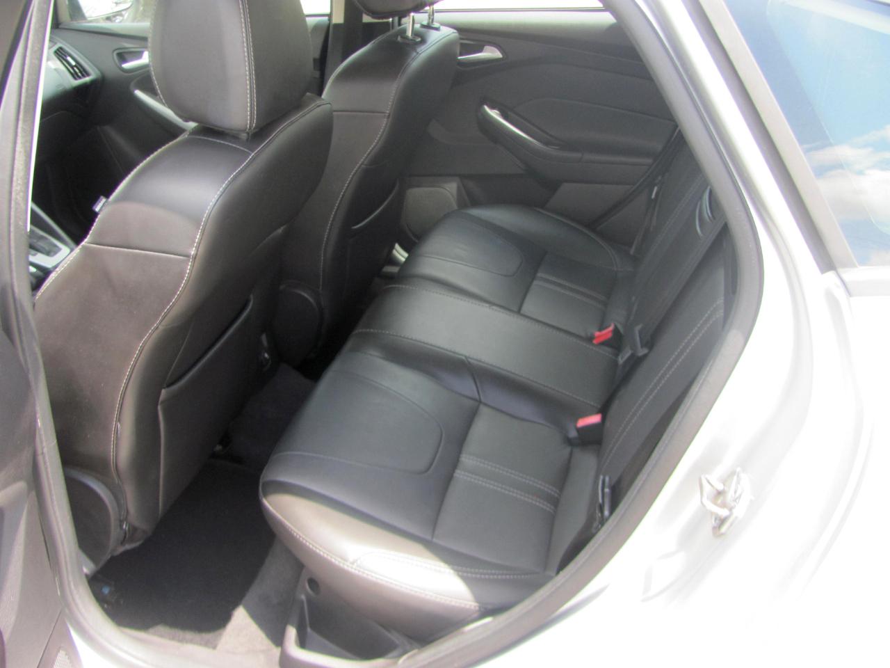 Ford Focus SE Hatch 2013