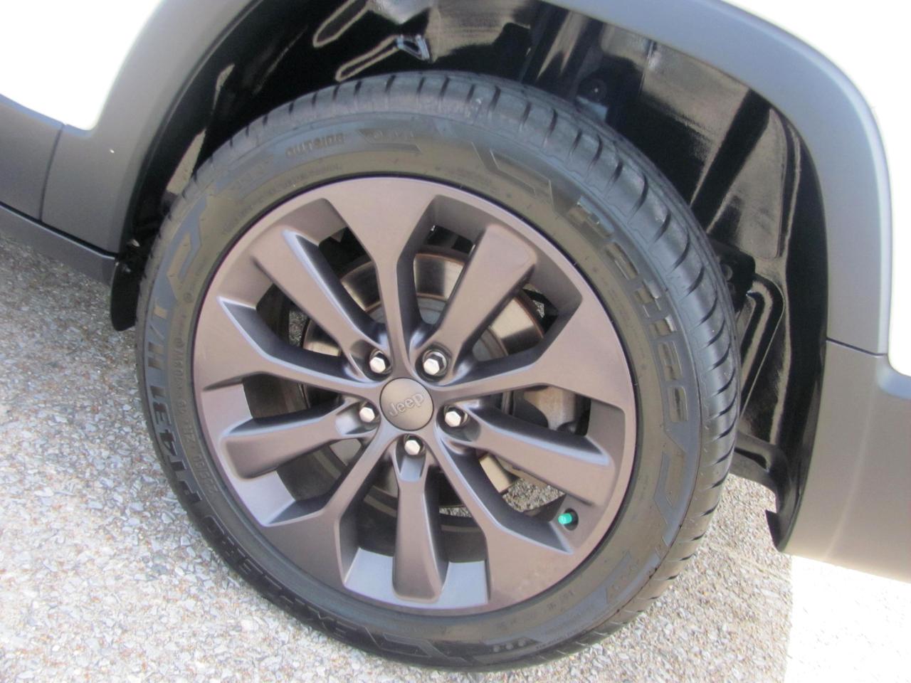 Jeep Cherokee Latitude Lux FWD 2021