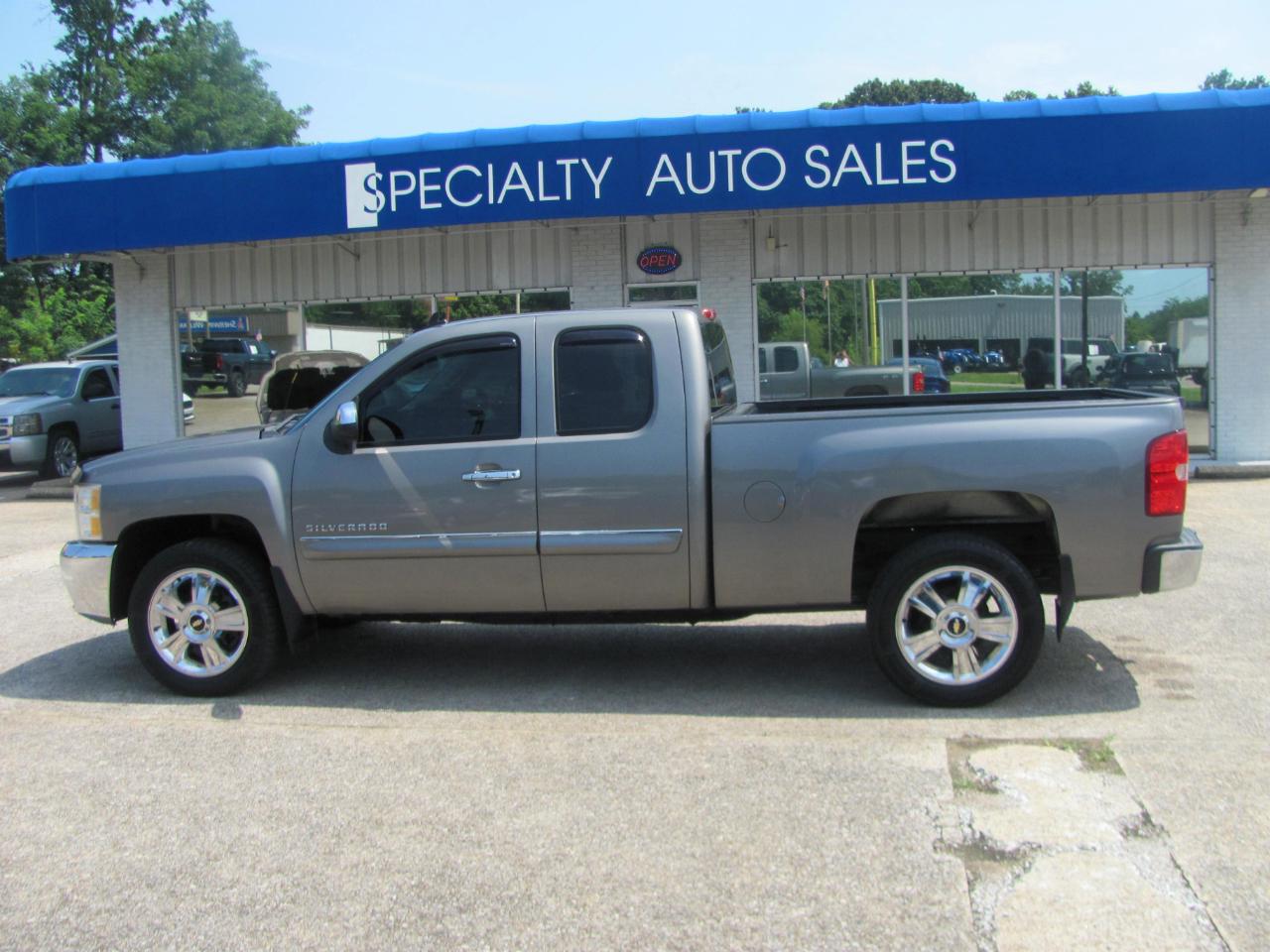 Chevrolet Silverado 1500 LT Ext Cab 4WD 4D 2012