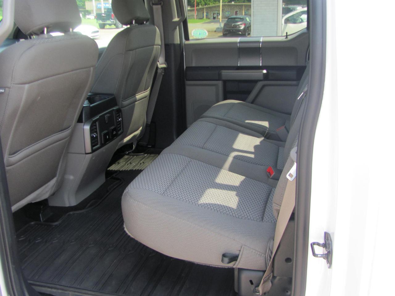 Ford F-150 XLT SuperCrew Short Bed 4WD 2019